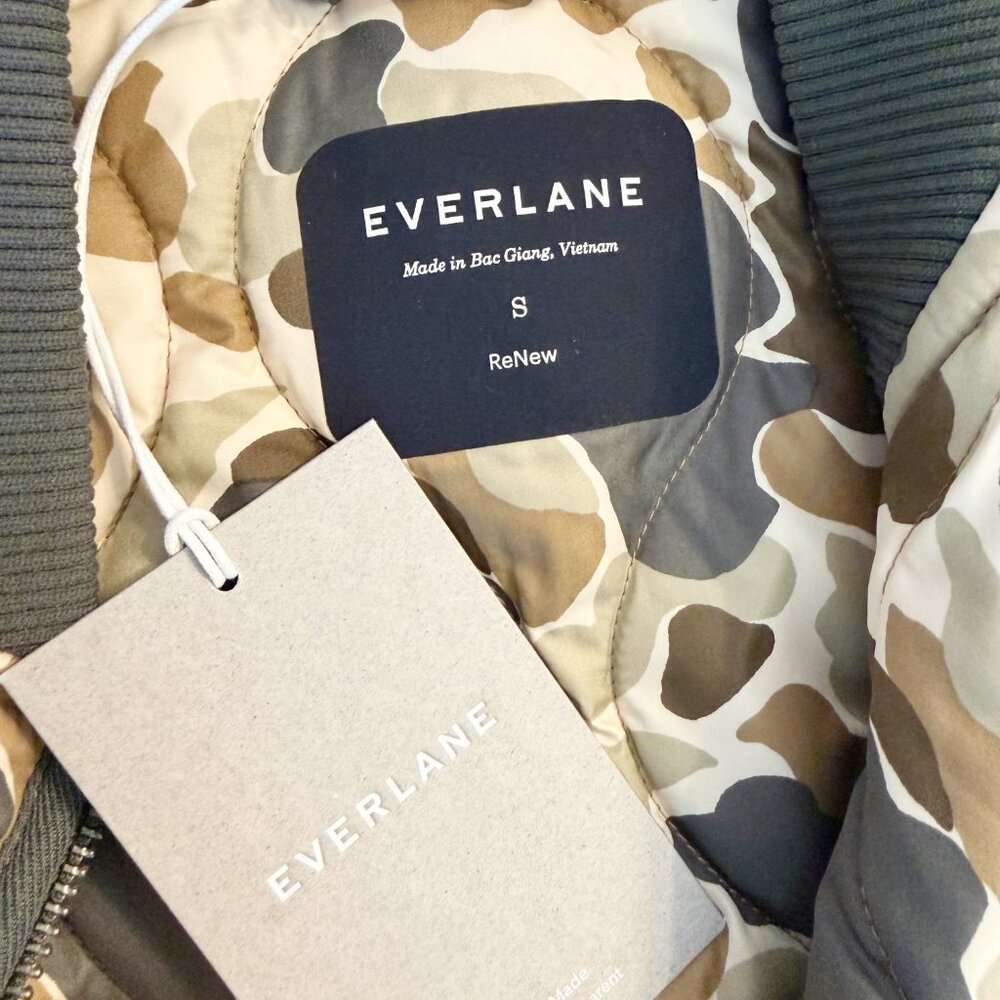 NWT Everlane ReNew Long Quilted Camo Puffer Coat S - Picture 11 of 15